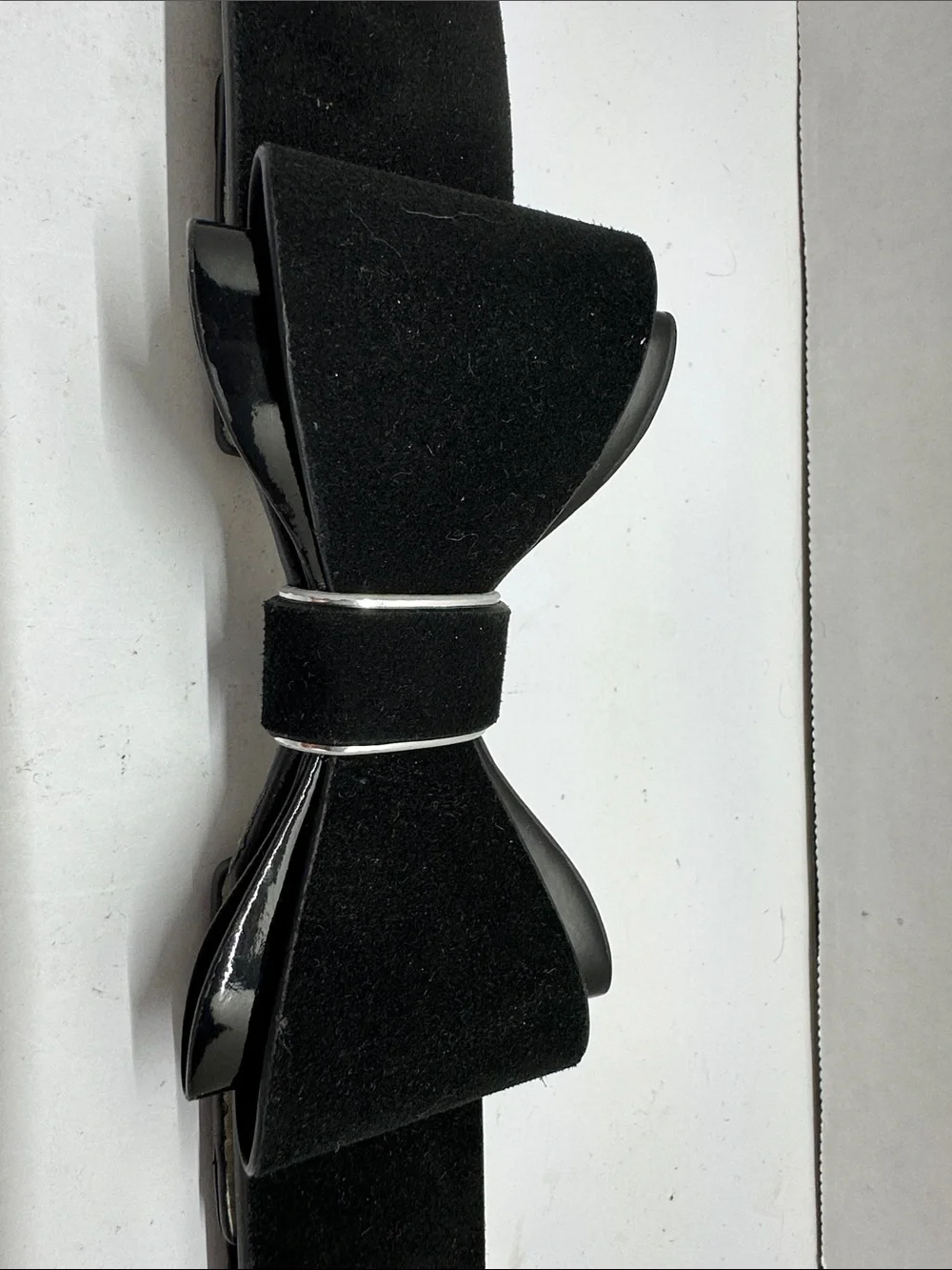 White House Black Market Black Velvet Bow Stretch Belt